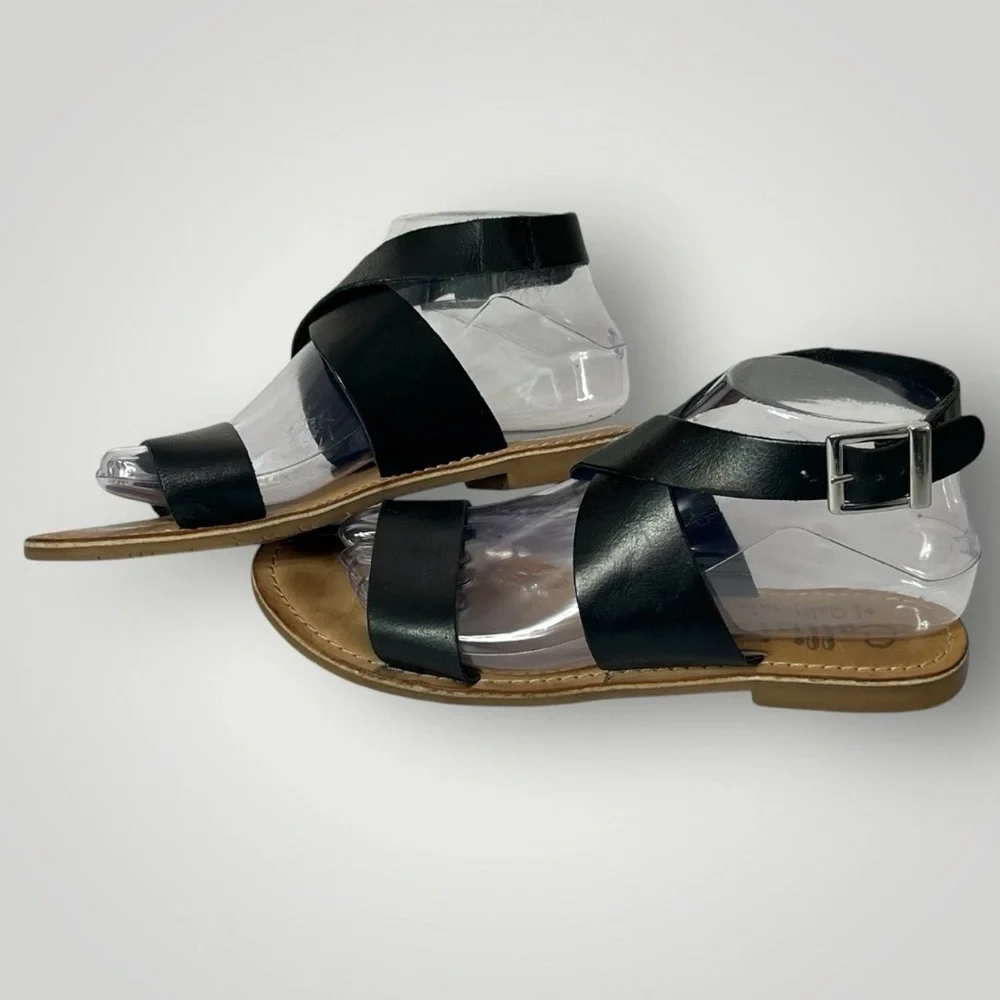 Callisto‎ of California Black Strappy Sandals Womens 7